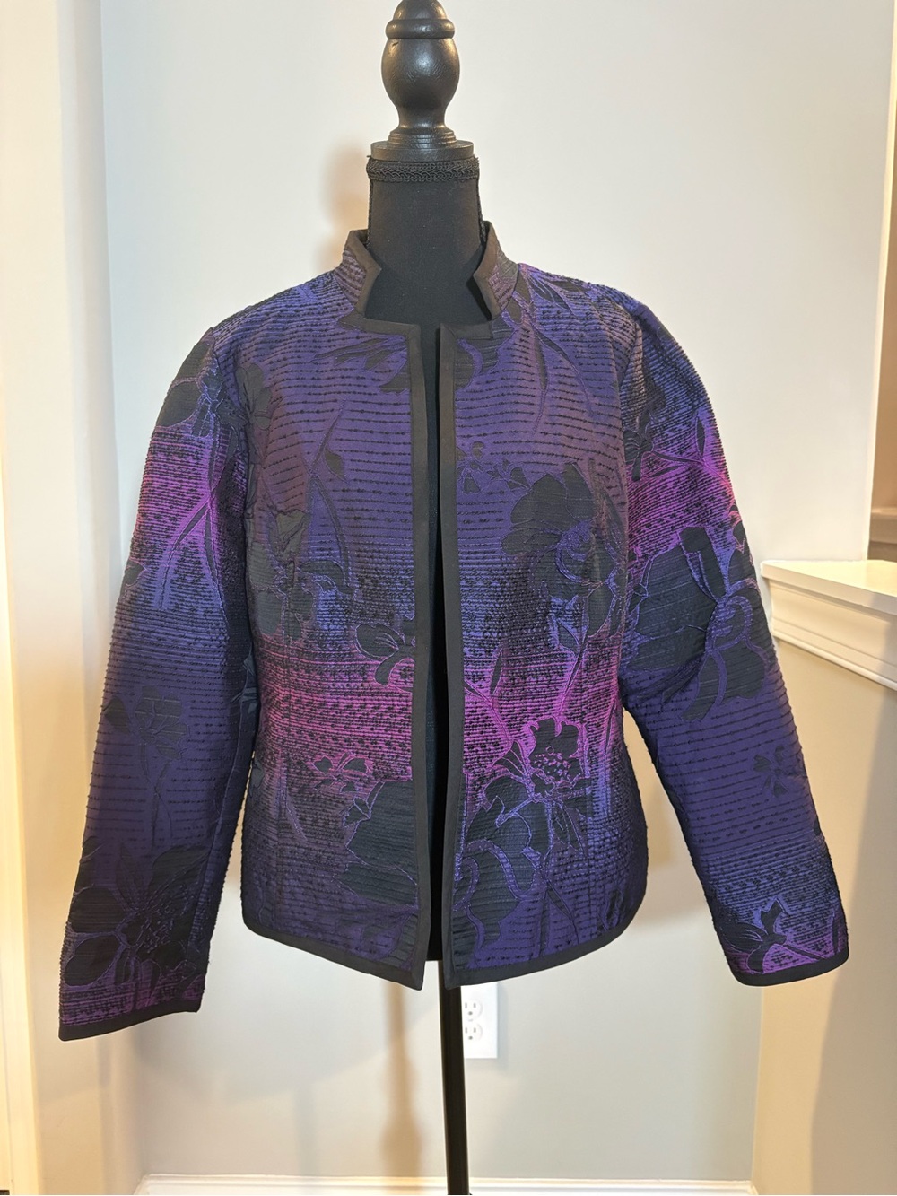 Chico's Ombre Floral Metallic Jacquard Topper Jacket - Size 1 (Medium)